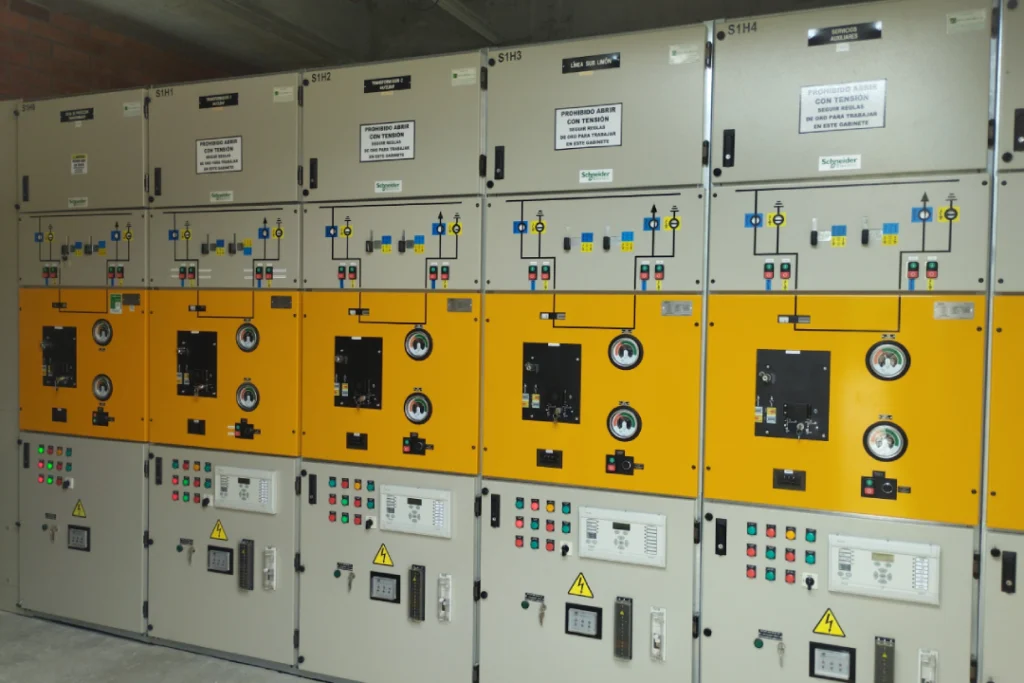 Proyecto solar industrial en Colombia